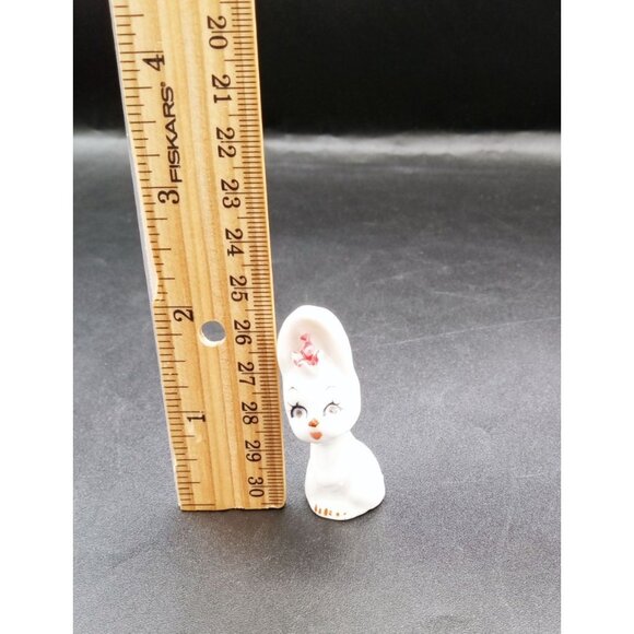 Ceramic Bunny Figurine With Pink Flower Accent Vintage 2 In Glossy Hand Painted - Picture 4 of 16